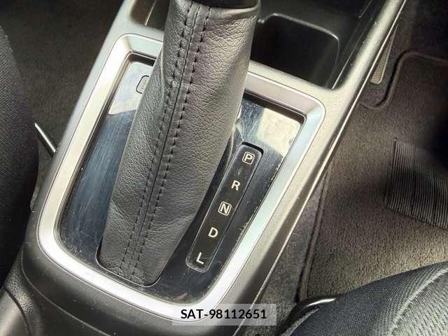 Suzuki SWIFT 2023-08 8415266-24