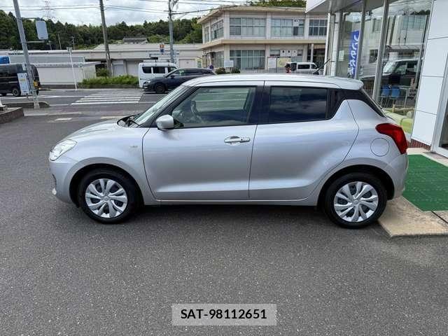 Suzuki SWIFT 2023-08 8415266-3