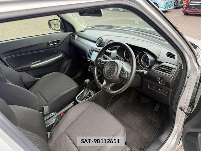 Suzuki SWIFT 2023-08 8415266-7