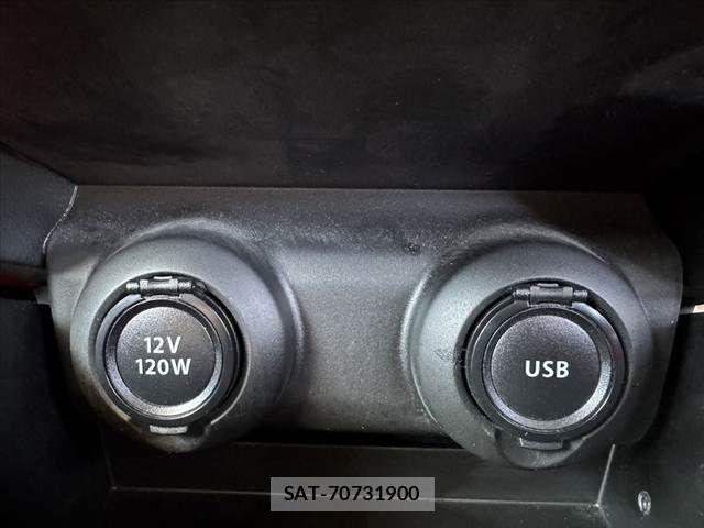 Suzuki SWIFT 2022-11 8415256-25
