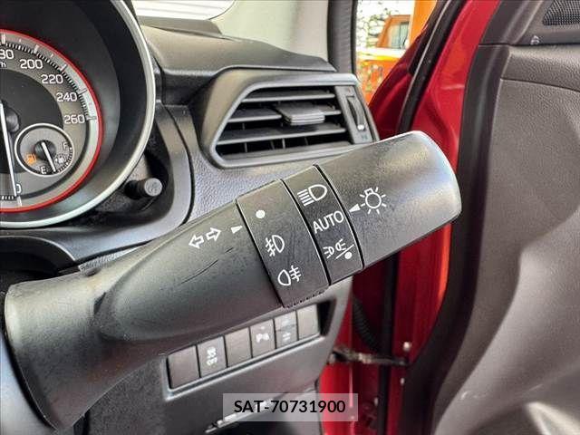 Suzuki SWIFT 2022-11 8415256-28