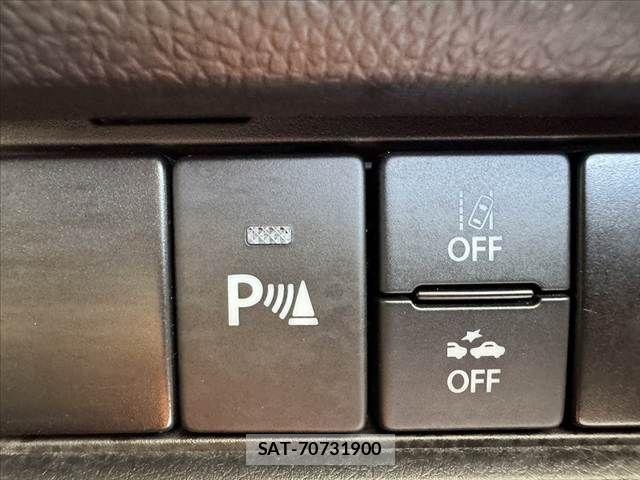 Suzuki SWIFT 2022-11 8415256-2