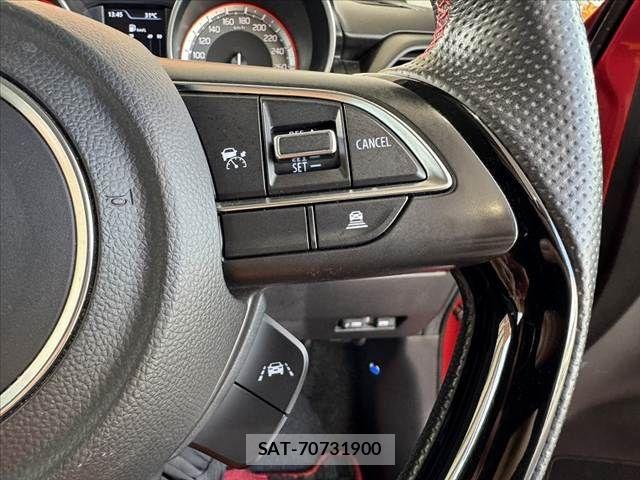 Suzuki SWIFT 2022-11 8415256-5
