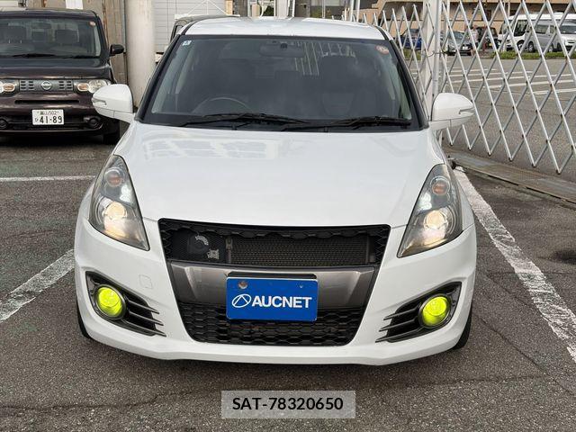 Suzuki SWIFT 2014-03 8415268-1