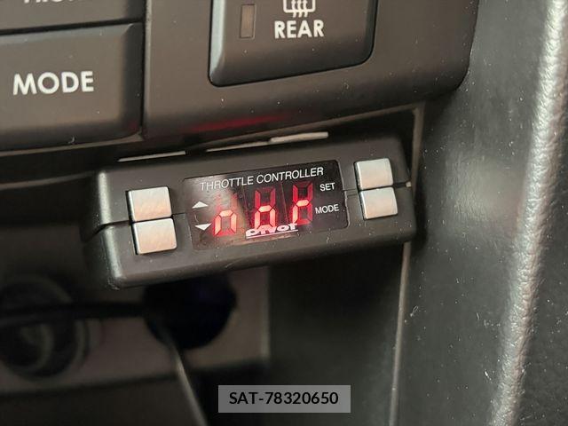 Suzuki SWIFT 2014-03 8415268-24