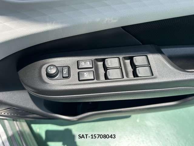 Suzuki SWIFT 2024-01 8415257-13