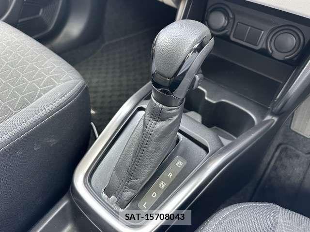 Suzuki SWIFT 2024-01 8415257-18
