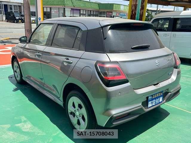 Suzuki SWIFT 2024-01 8415257-3