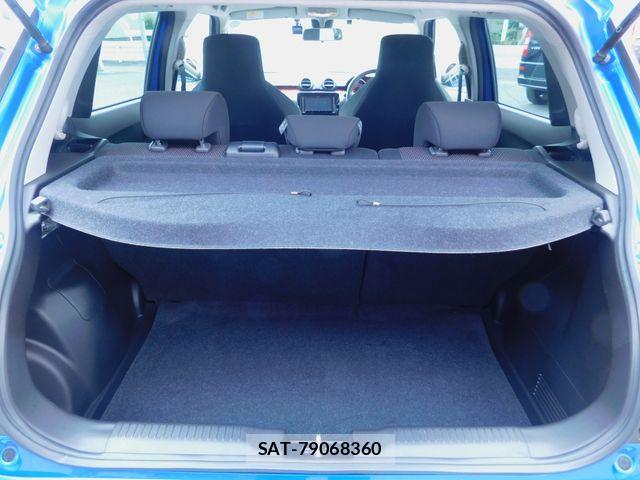 Suzuki SWIFT 2023-03 8415246-10