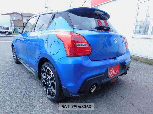 Suzuki SWIFT 2023-03 8415246-5