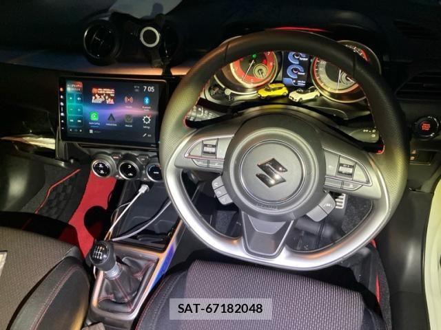 Suzuki SWIFT 2025-05 8415243-9