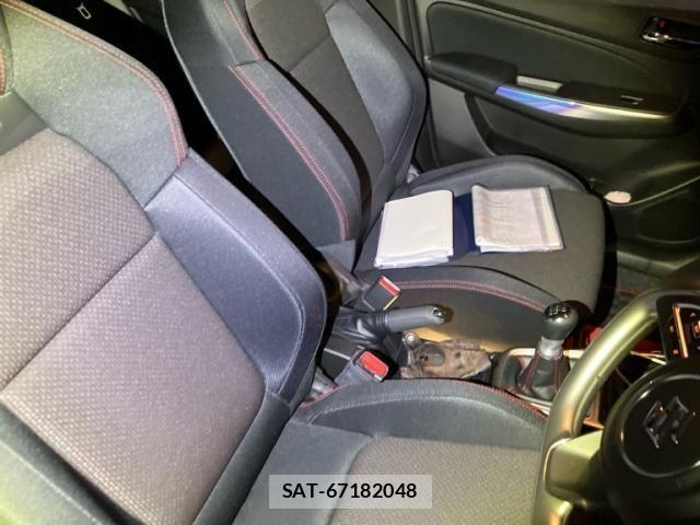 Suzuki SWIFT 2025-05 8415243-13