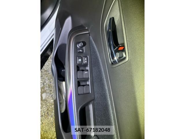 Suzuki SWIFT 2025-05 8415243-5