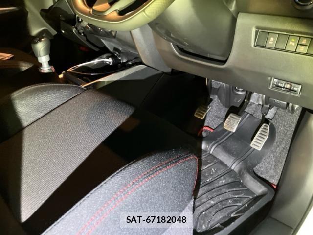 Suzuki SWIFT 2025-05 8415243-7