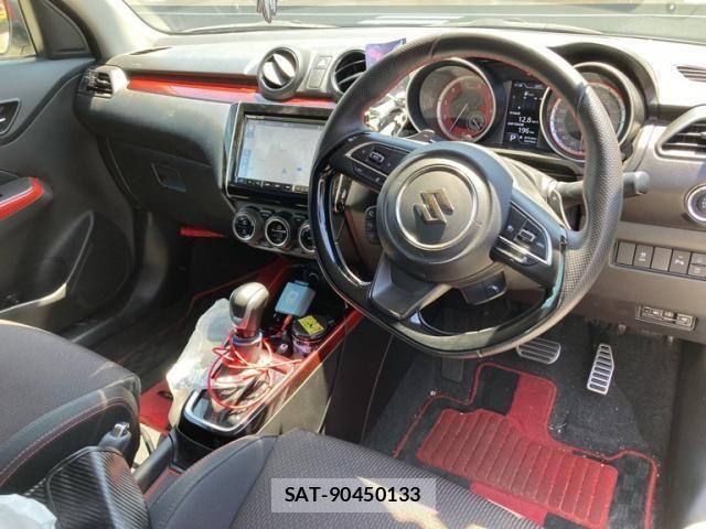 Suzuki SWIFT 2023-04 8438949-14