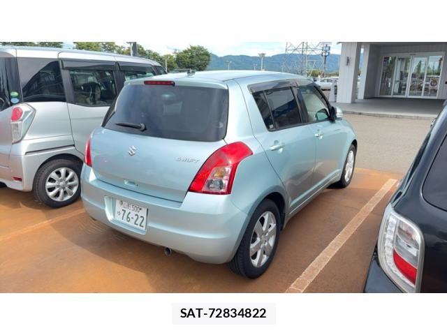 Suzuki SWIFT 2008-04 8438951-2