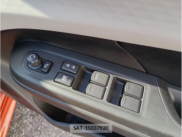 Suzuki SWIFT 2025-05 8438950-27