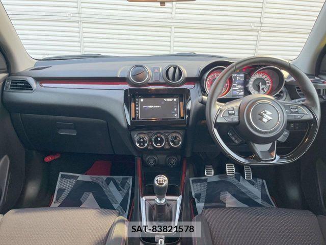 Suzuki SWIFT 2023-08 8458557-1