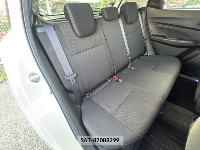 Suzuki SWIFT 2025-03 8458555-11
