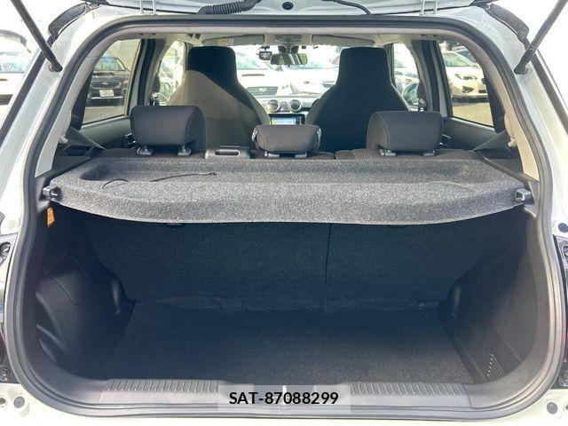 Suzuki SWIFT 2025-03 8458555-12