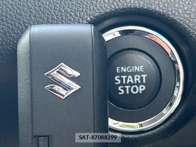 Suzuki SWIFT 2025-03 8458555-8