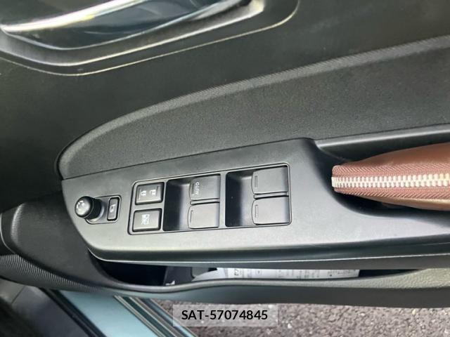 Suzuki SWIFT 2011-03 8458564-9