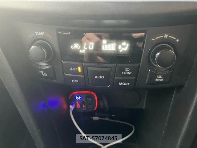Suzuki SWIFT 2011-03 8458564-17