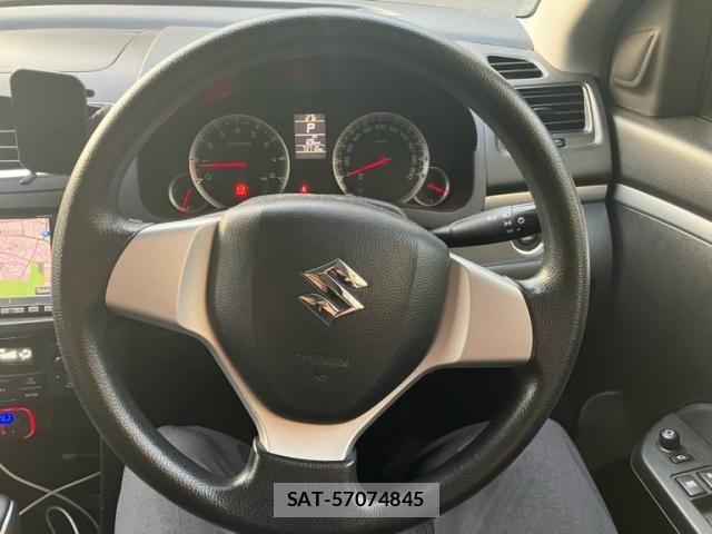 Suzuki SWIFT 2011-03 8458564-21