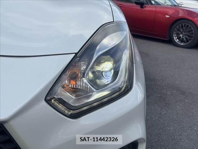 Suzuki SWIFT 2020-07 8458559-10