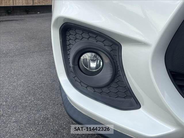 Suzuki SWIFT 2020-07 8458559-24
