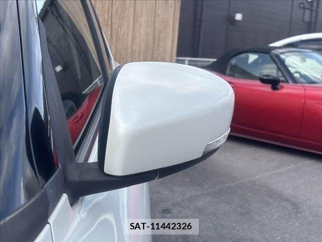 Suzuki SWIFT 2020-07 8458559-25