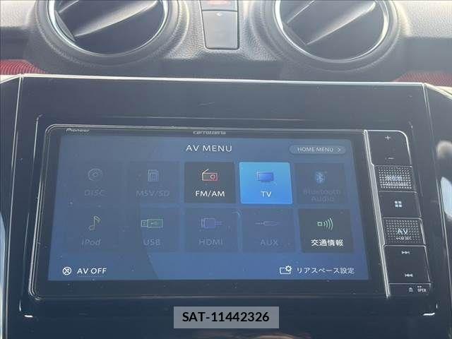 Suzuki SWIFT 2020-07 8458559-4
