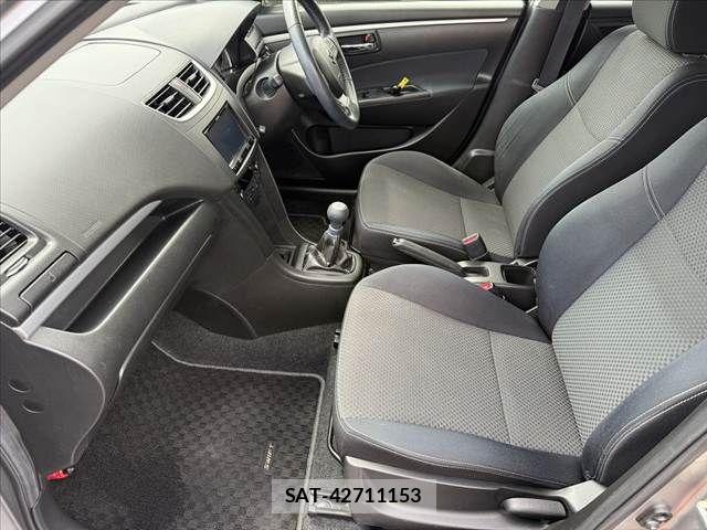 Suzuki SWIFT 2016-11 8458560-16