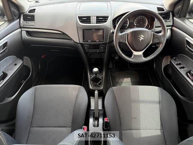 Suzuki SWIFT 2016-11 8458560-1