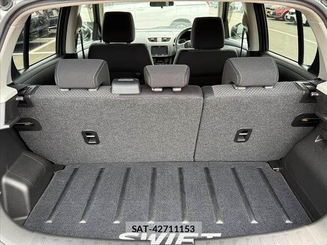 Suzuki SWIFT 2016-11 8458560-19