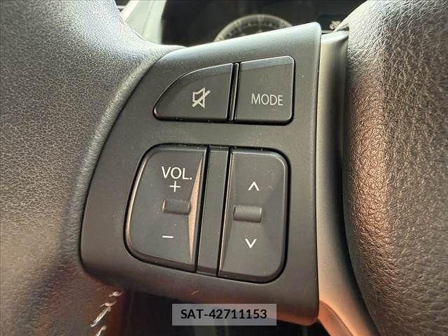 Suzuki SWIFT 2016-11 8458560-21