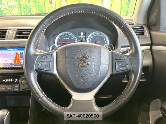 Suzuki SWIFT 2013-08 8458561-12