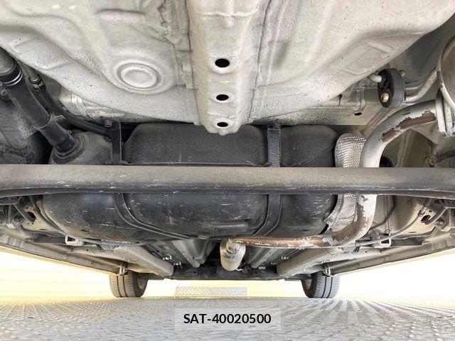 Suzuki SWIFT 2013-08 8458561-18
