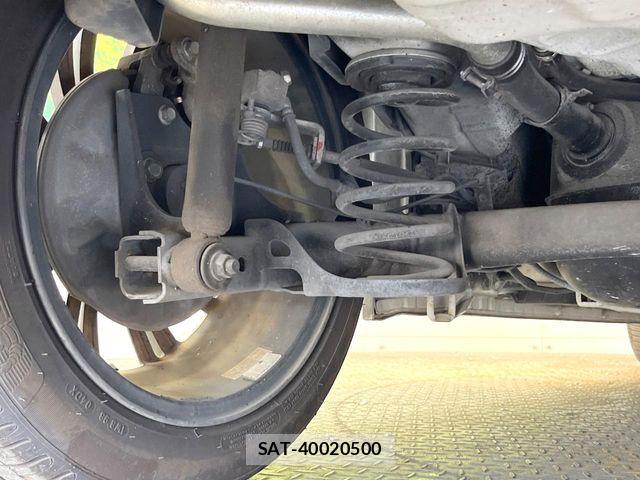 Suzuki SWIFT 2013-08 8458561-19