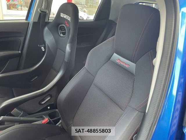 Suzuki SWIFT 2018-04 8458562-19