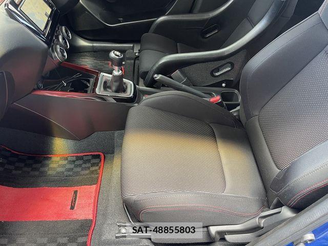 Suzuki SWIFT 2018-04 8458562-20