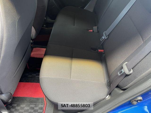 Suzuki SWIFT 2018-04 8458562-23