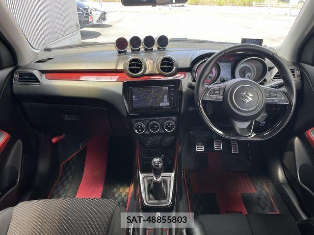 Suzuki SWIFT 2018-04 8458562-7