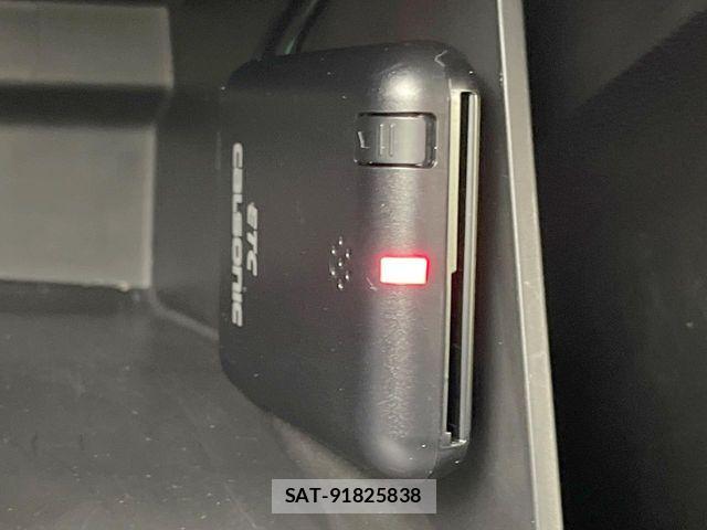 Suzuki SWIFT 2015-09 8458563-5