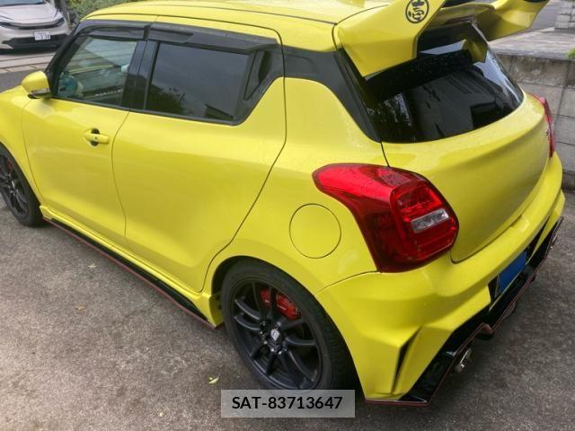 Suzuki SWIFT 2018-07 8486134-1