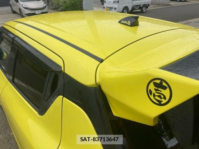 Suzuki SWIFT 2018-07 8486134-5