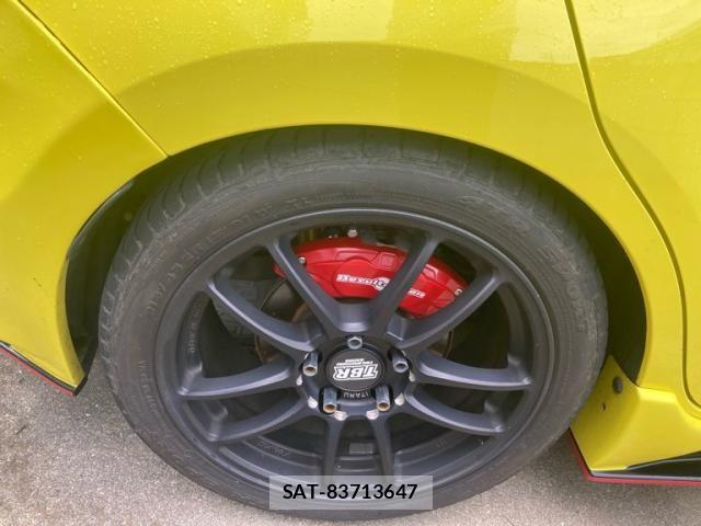 Suzuki SWIFT 2018-07 8486134-8