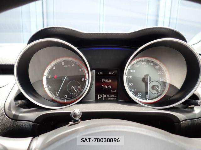 Suzuki SWIFT 2019-02 8486143-13
