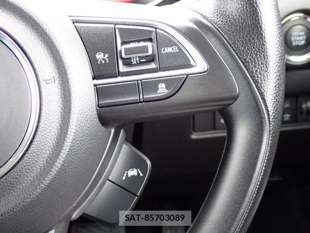 Suzuki SWIFT 2023-06 8486142-9