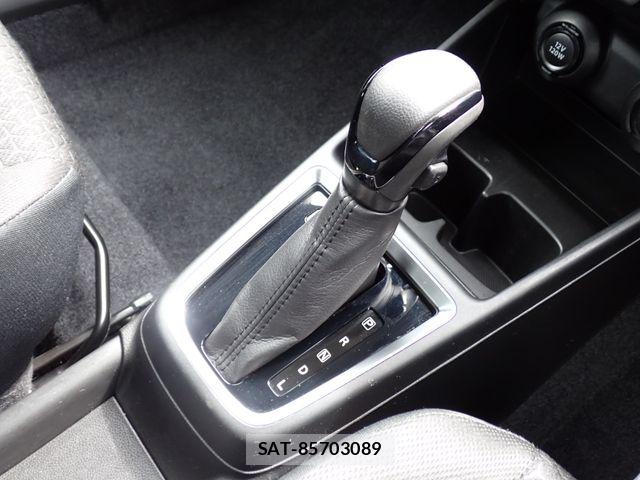 Suzuki SWIFT 2023-06 8486142-11
